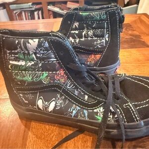 EUC VANS LIMITED EDITION DISNEY VILLAINS HIGH TOP SNEAKER SIZE 3!